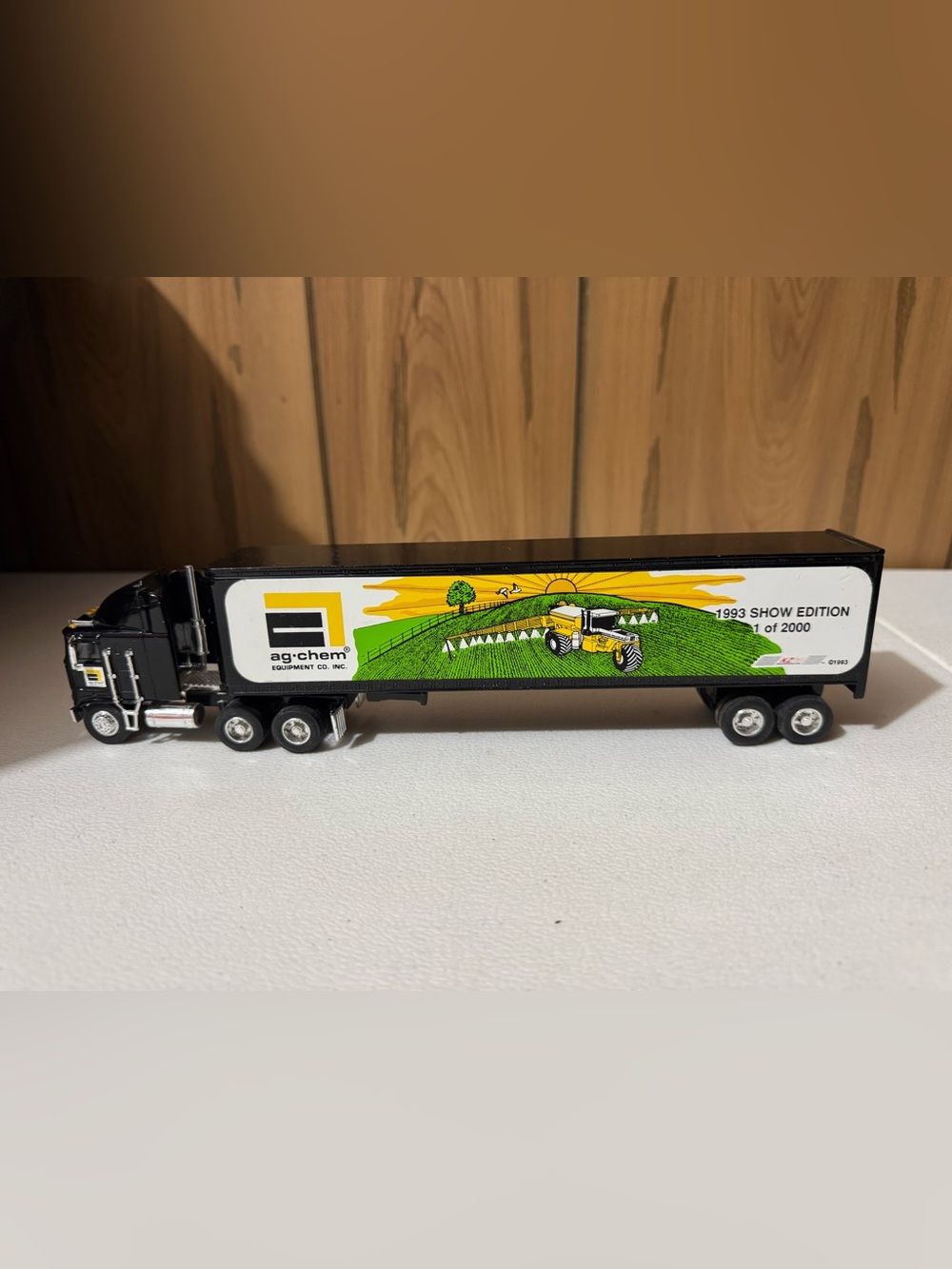 Collector 1/64 AG-Chem Kenworth K100E, 1993 Show Limited Edition, 1 of 2000